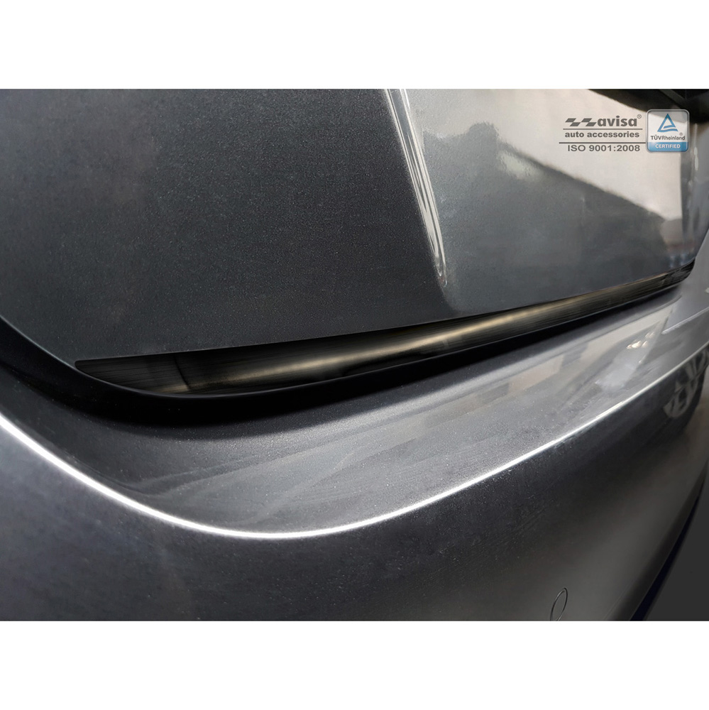 Baguette enjolivante coffre arrière inox noir sur mesure pour Nissan Leaf II 2017-