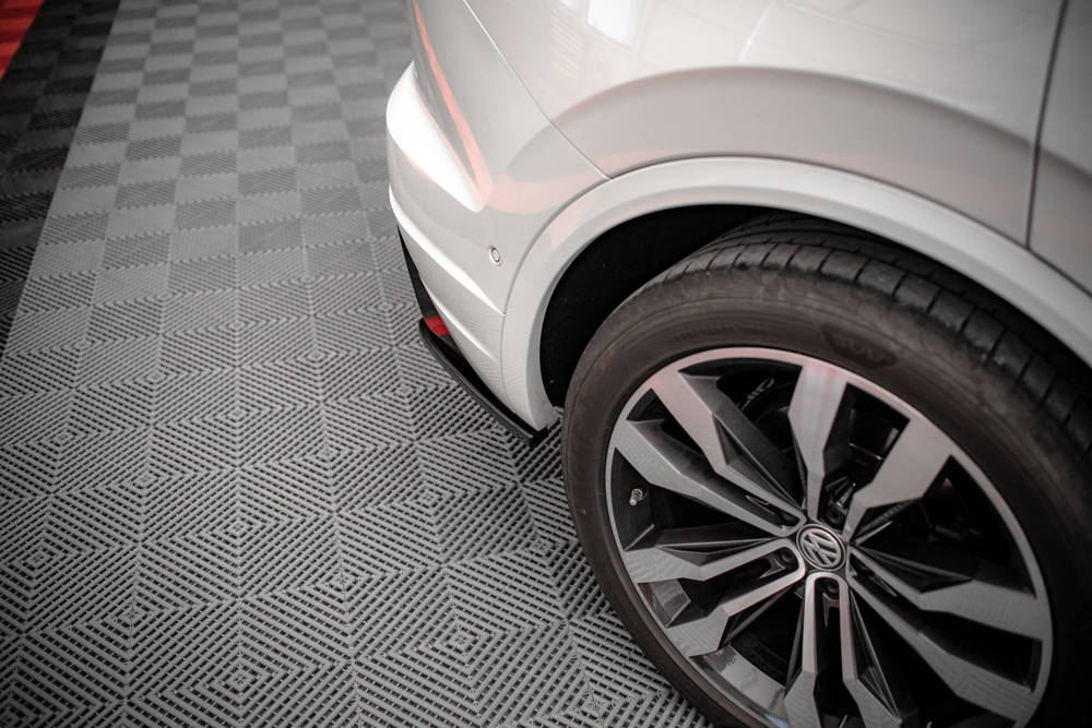 Zijdiffusers Volkswagen Touareg MK3 R-Line Maxton Glans Zwart