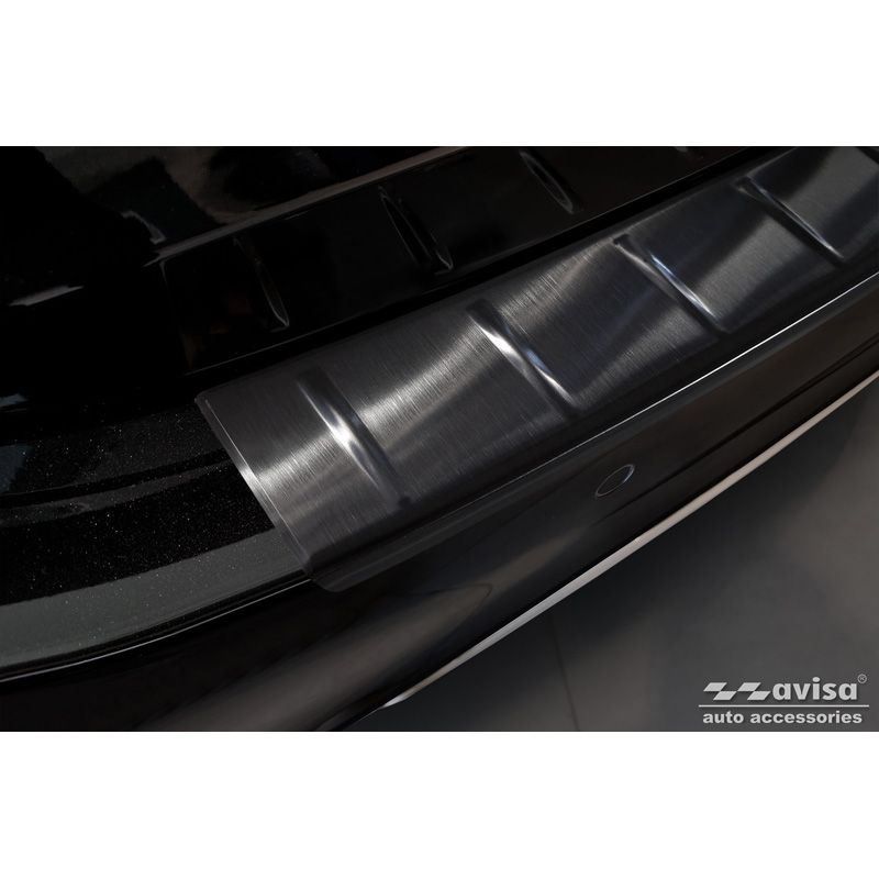 Protection de seuil arrière inox noir sur mesure pour Mercedes Classe-E W214 Sedan 2023- 'Ribs'