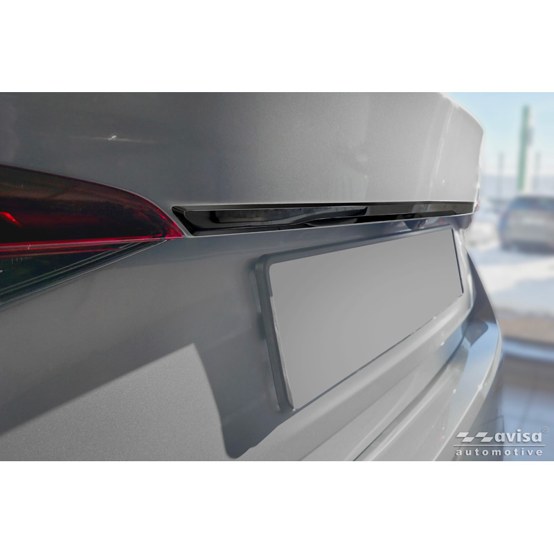 Avisa Moulure de hayon en Inox Noir Chrome sur mesure pour Skoda Octavia IV Liftback (NX3) 2019-2024 & Facelift 2024-