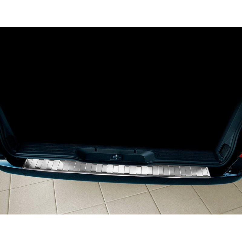 Protection de seuil arrière inox sur mesure pour Mercedes Vito / Viano 2003-2014 'Ribs'