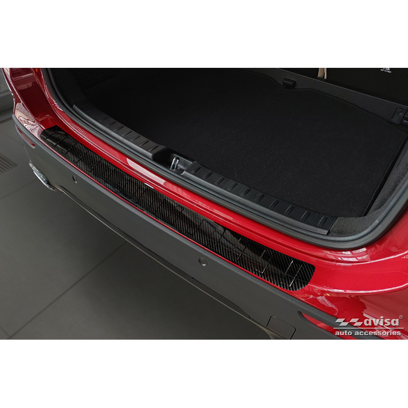 Protection de seuil arrière carboné 3D sur mesure pour Mercedes GLA H247 2020- 'Ribs'