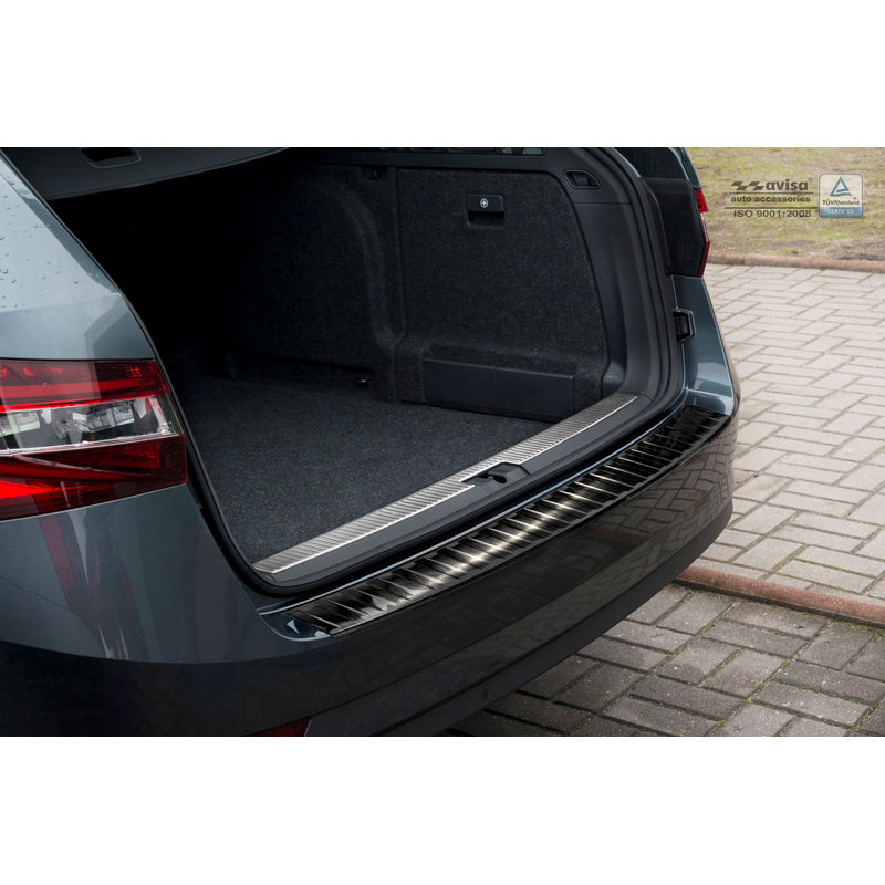 Protection de seuil arrière inox noir sur mesure pour Skoda Superb III Combi 2015-2019 & Facelift 2019-2024 incl. Scout 'Ribs'