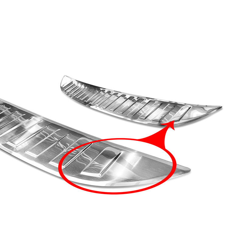 Protection de seuil arrière inox sur mesure pour Mazda CX-3 2015-2022 'Ribs'
