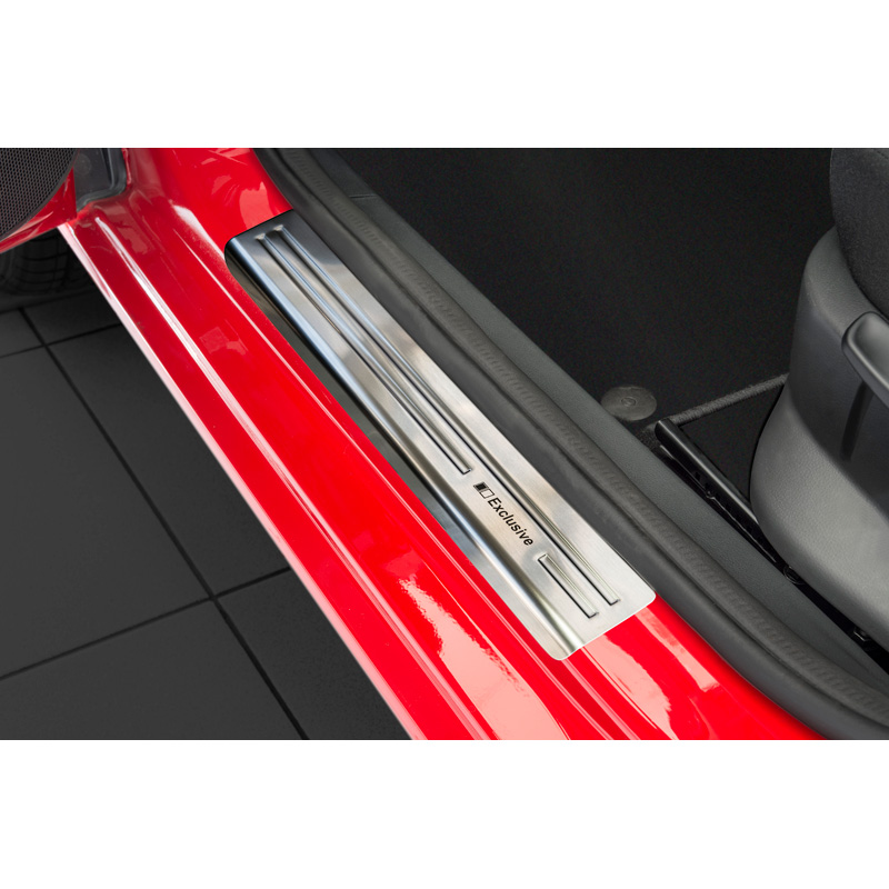 Seuils de portes inoxydable sur mesure pour Skoda Fabia III Combi/Hatchback 2014-2018 & FL 2018-2021 - 'Exclusive' - 4-pièces