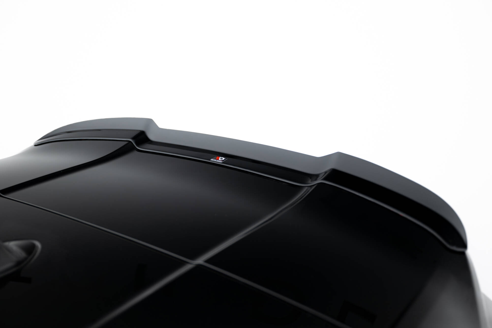 Bodykit V.1 BMW M135i F70 Maxton Glanzend zwart