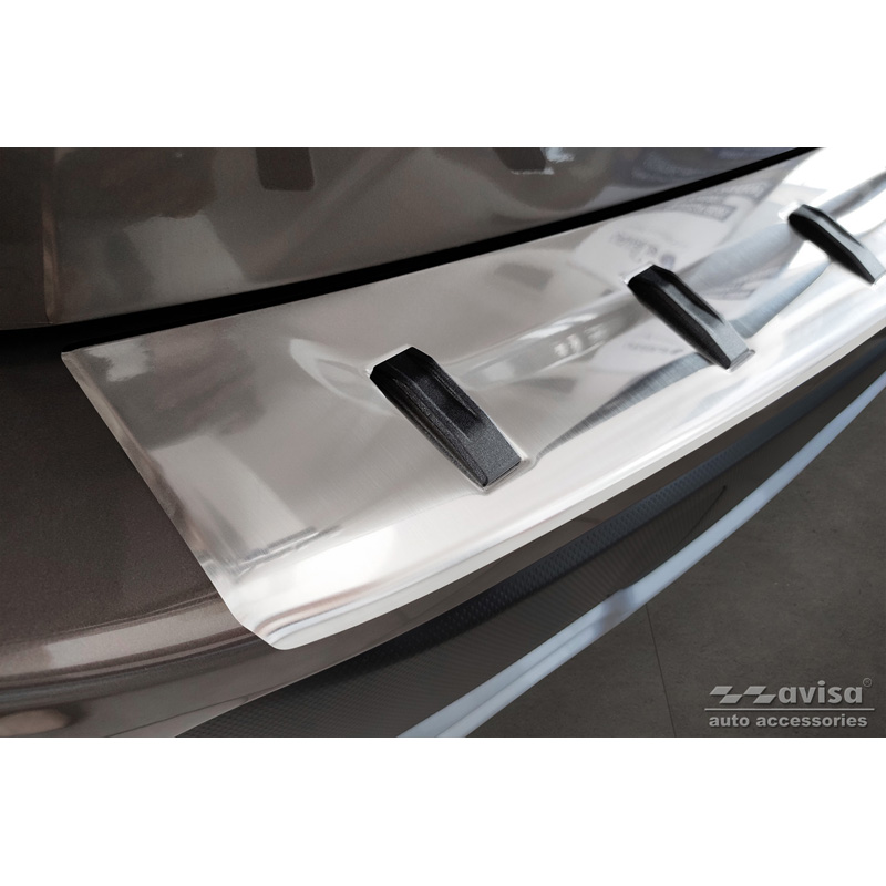 Protection de seuil arrière inox sur mesure pour Subaru Forester (SK) 2018-2024 'STRONG EDITION'