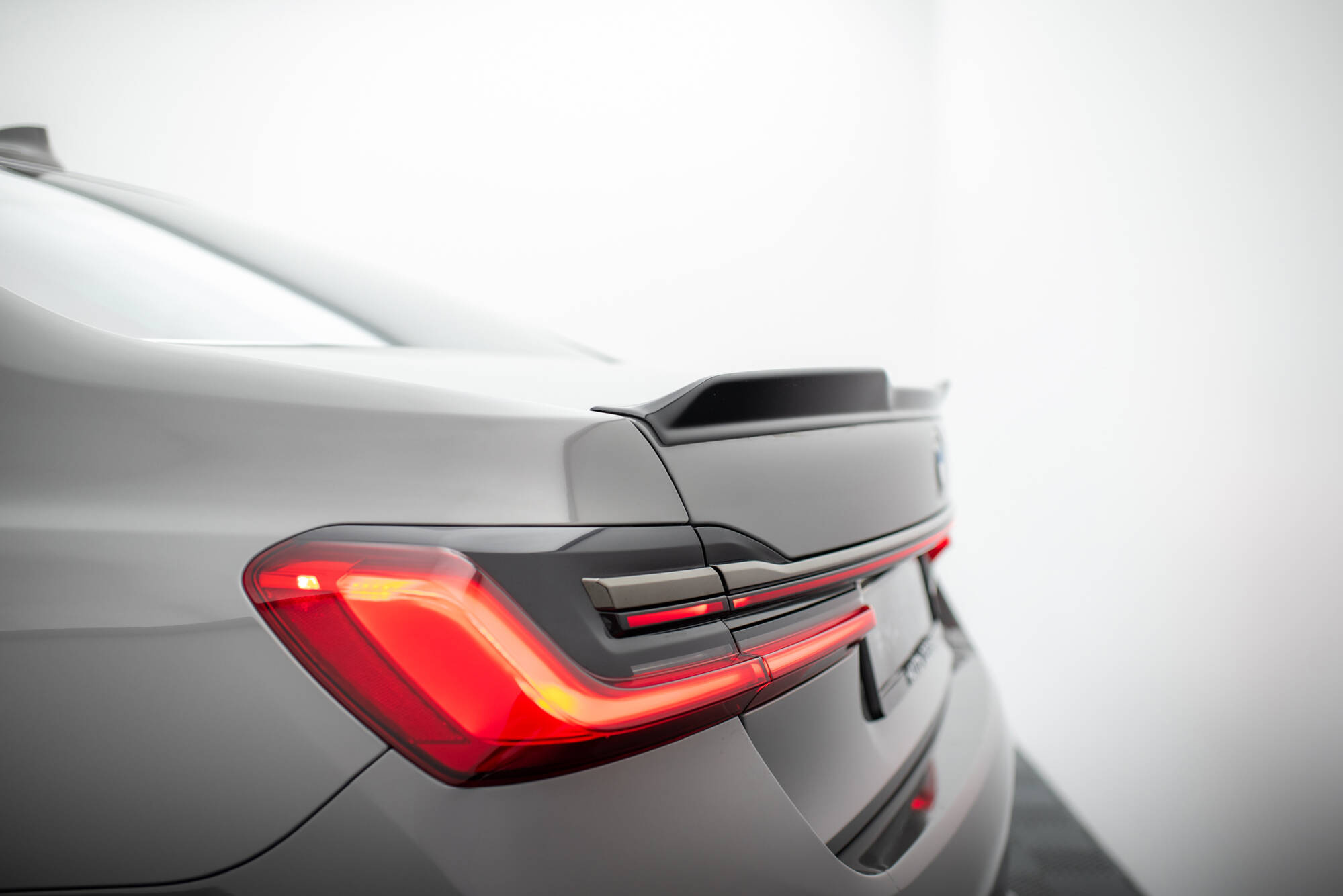 Bodykit passend voor BMW 7 G11 M-pack Facelift Glans zwart