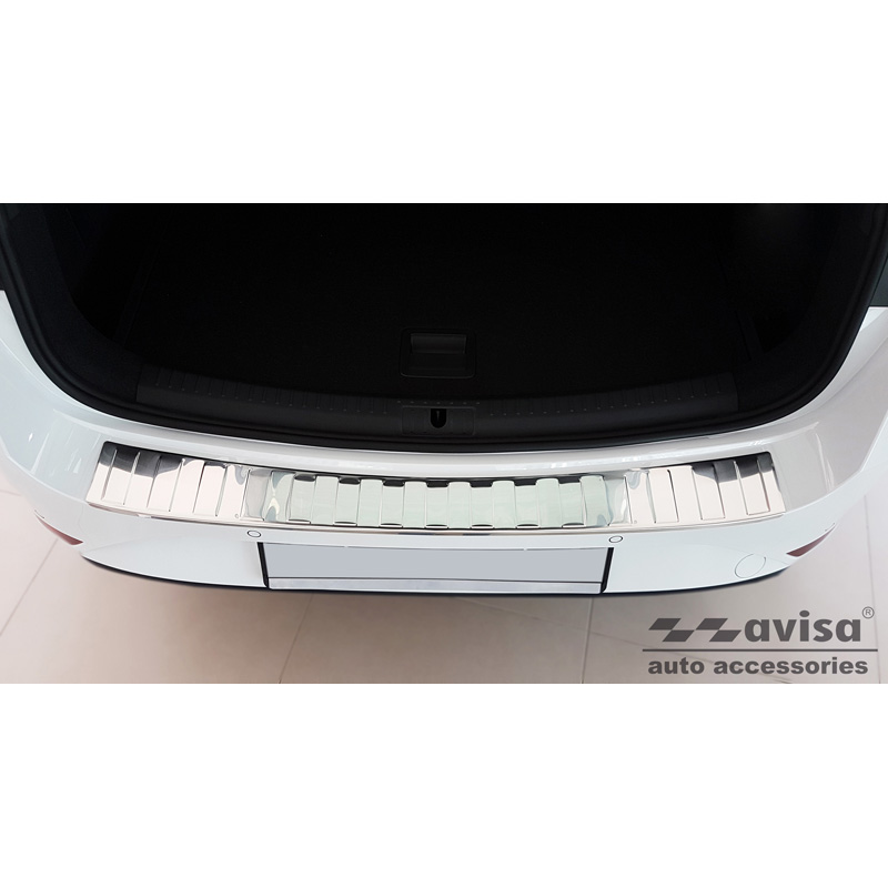 Protection de seuil arrière inox sur mesure pour Seat Leon IV ST Sportstourer incl. FR & Cupra Leon Sportstourer 2020-2024 & FL 2024- 'Ribs'