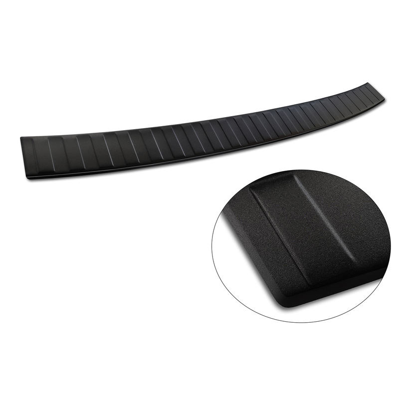 Protection de seuil arrière inox noir mat sur mesure pour Skoda Superb III Combi 2015-2019 & Facelift 2019-2024 incl. Scout 'Ribs'