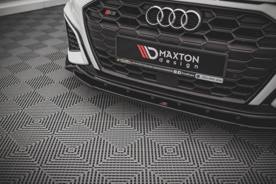Voorspoiler Audi S3 / A3 S-Line 8Y Glanzend zwart V.2