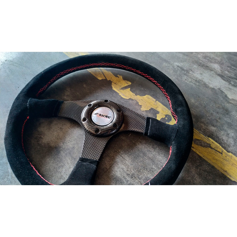 Simoni Racing Volant Universel Walter - Carbone - Suède Noir + Couture Rouge - Diamètre 350mm