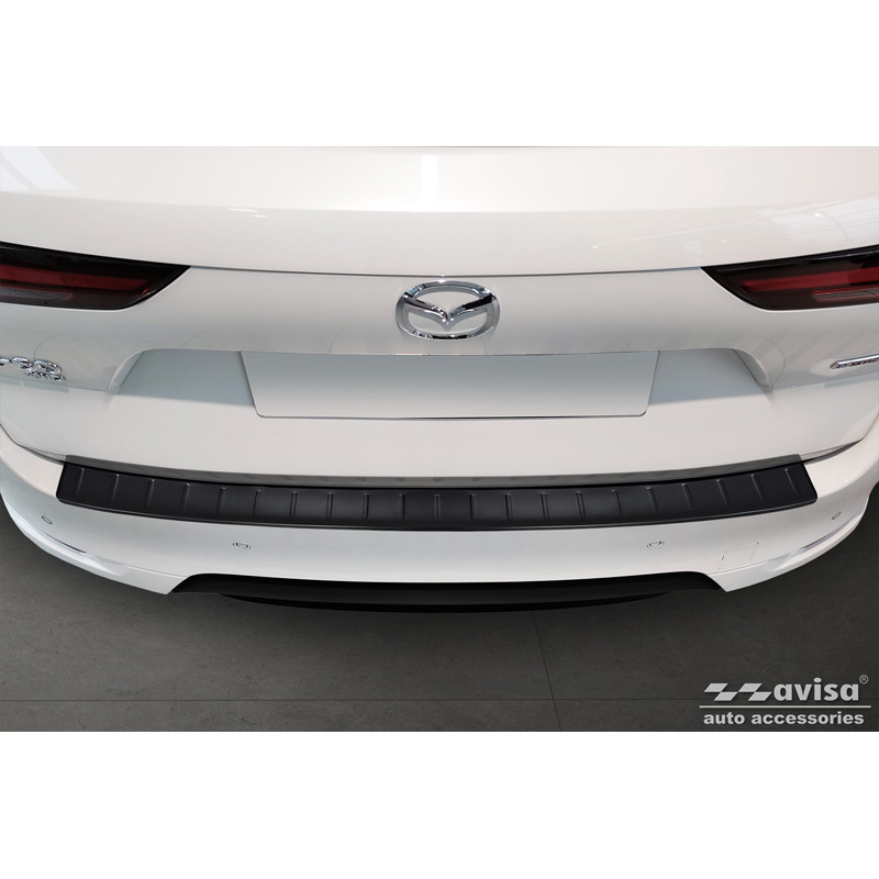 Protection de seuil arrière inox noir mat sur mesure pour Mazda CX-60 (KH) 2022- 'Ribs'