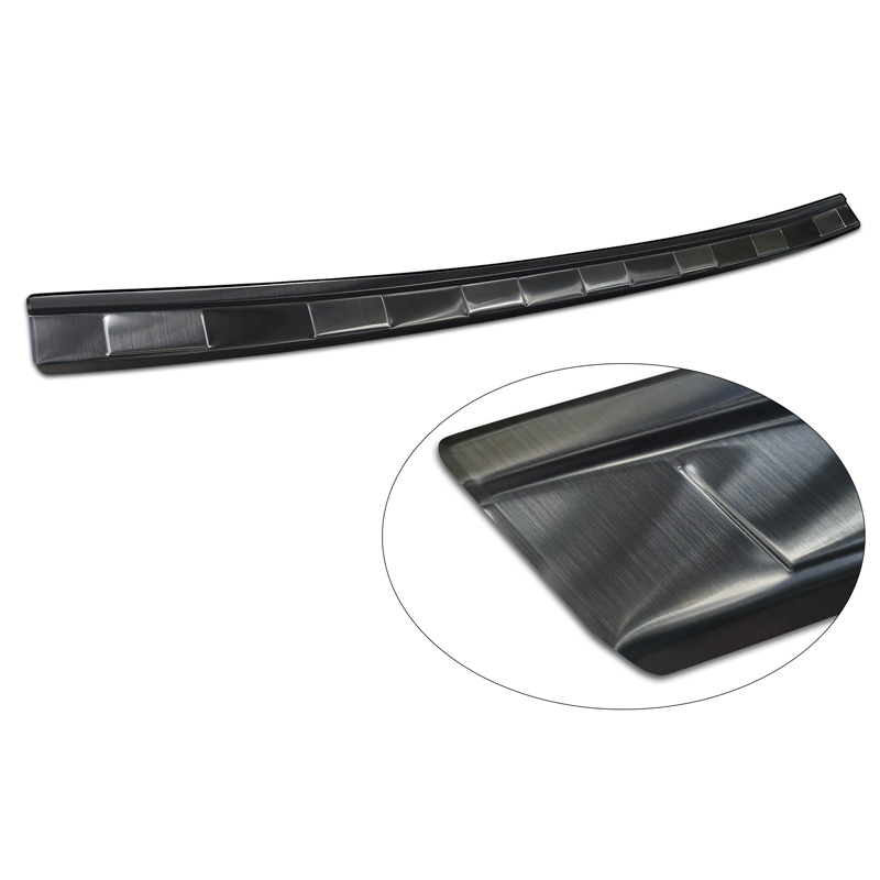 Protection de seuil arrière inox noir sur mesure pour Dacia Duster III 2024- 'Ribs'