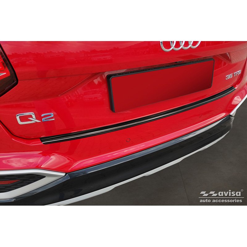 Protection de seuil arrière inox noir sur mesure pour Audi Q2 Facelift 2020-