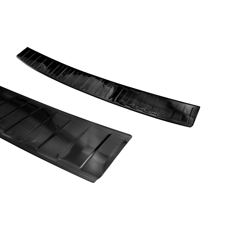Protection de seuil arrière inox noir sur mesure pour Skoda Kamiq 2019- 'Ribs'