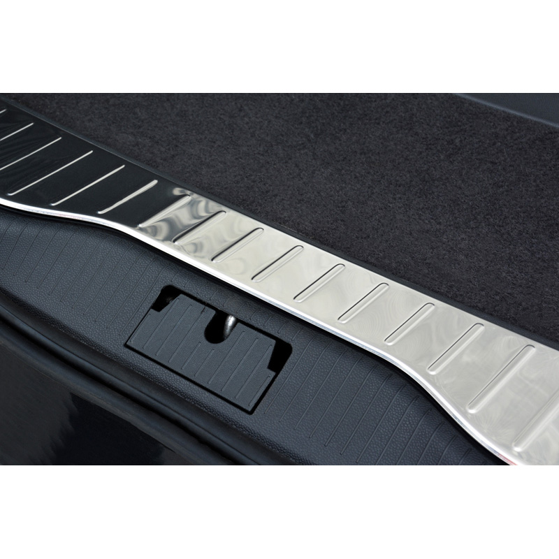 Protection de seuil arrière d'intérieur inox sur mesure pour Opel Zafira B 2010-2012 'Ribs'