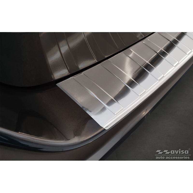 Protection de seuil arrière inox sur mesure pour Subaru Outback (BT) 2020- 'Ribs'