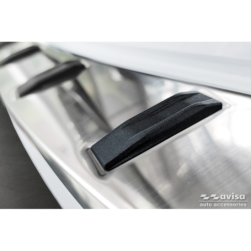 Protection de seuil arrière inox sur mesure pour Mazda CX-60 (KH) 2022- 'STRONG EDITION'