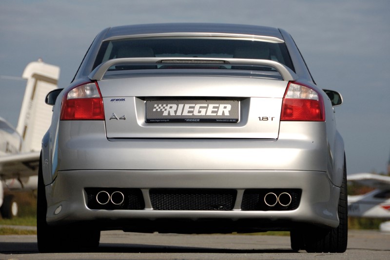 Achteraanzet Audi A4 8E Sedan Rieger