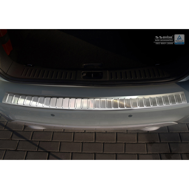 Protection de seuil arrière inox sur mesure pour Ford Kuga 2008-2013 'Ribs'