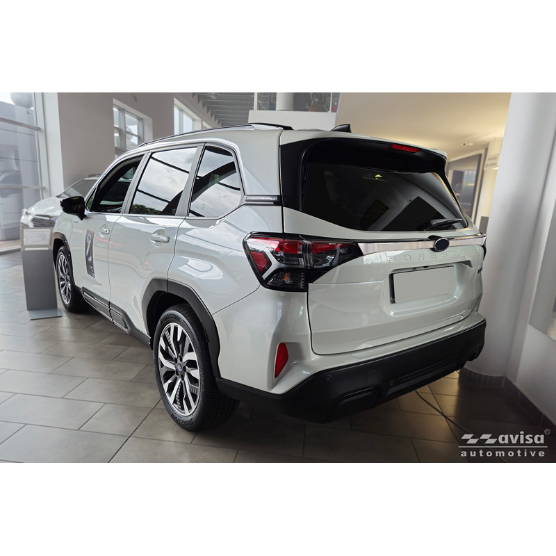 Avisa Revêtement d'habillage du hayon du coffre inox brossé sur mesure pour Subaru Forester VI (SL) 2024-