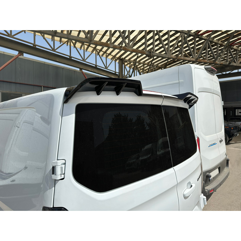 Becquet de toit V.2 sur mesure pour Ford Transit Custom (V710) 2023- & Volkswagen Transporter T7 2024- (avec 2 portes arrières) (PU)