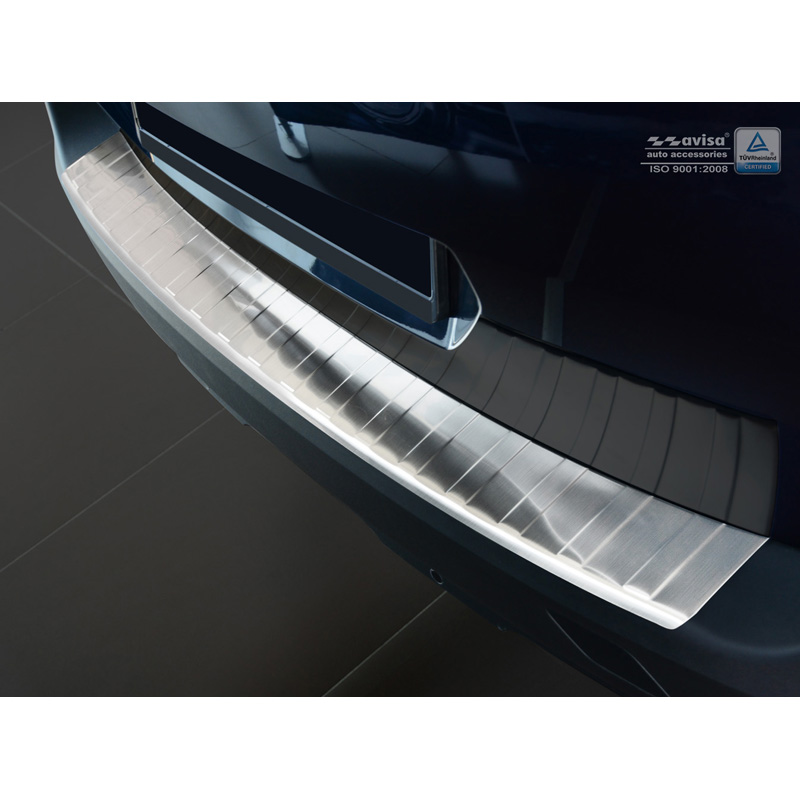 Protection de seuil arrière inox sur mesure pour Peugeot 5008 II 2017-2024 (excl. GT-Line) 'Ribs'