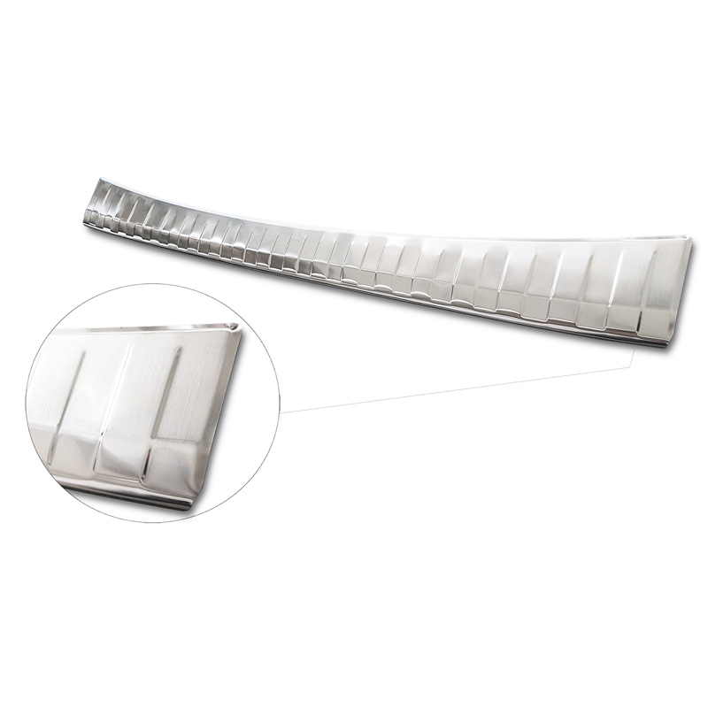 Protection de seuil arrière inox sur mesure pour Toyota Yaris IV HB 5-portes (excl. GR) 2020-2024 & Facelift 2024- 'Ribs'