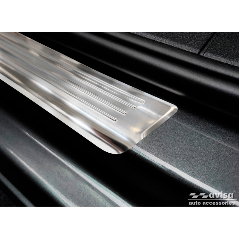 Seuils de portes inoxydable sur mesure pour Volkswagen Caddy V 2020- - 'Lines' - 2-pièces