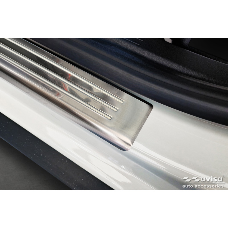Seuils de portes inoxydable sur mesure pour Dacia Duster III 2024- 'Lines' - 4-pièces