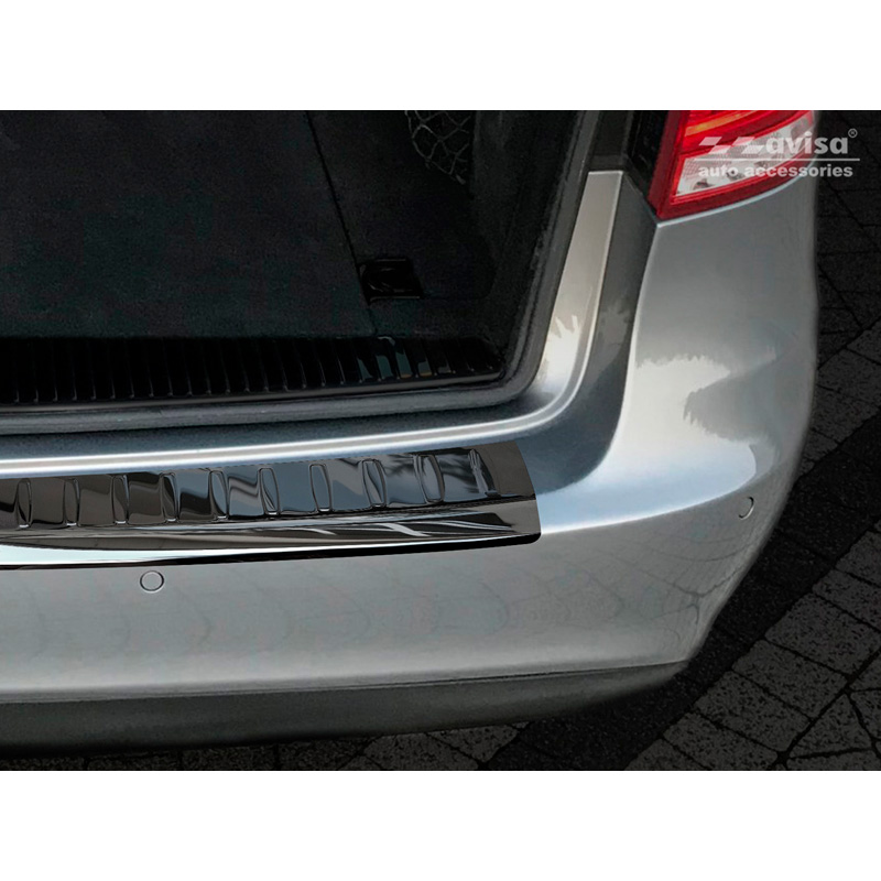 Protection de seuil arrière inox Noir-Chromé sur mesure pour Mercedes Classe-E W212 Kombi 2013-2016 'Ribs'