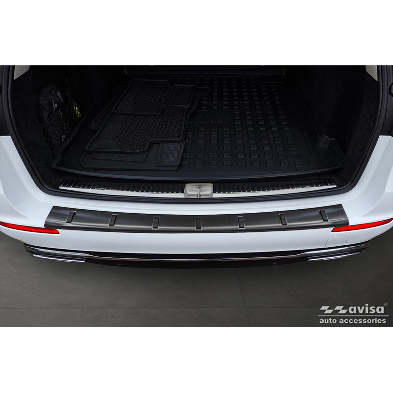 Avisa Protection de seuil arrière inox noir sur mesure pour Mercedes Classe-E Estate S213 2016-2023 (incl. E53 AMG) 'STRONG EDITION'