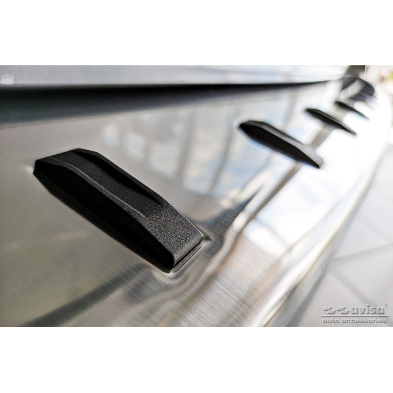 Protection de seuil arrière inox sur mesure pour Volkswagen Multivan T7 2021- 'STRONG EDITION'
