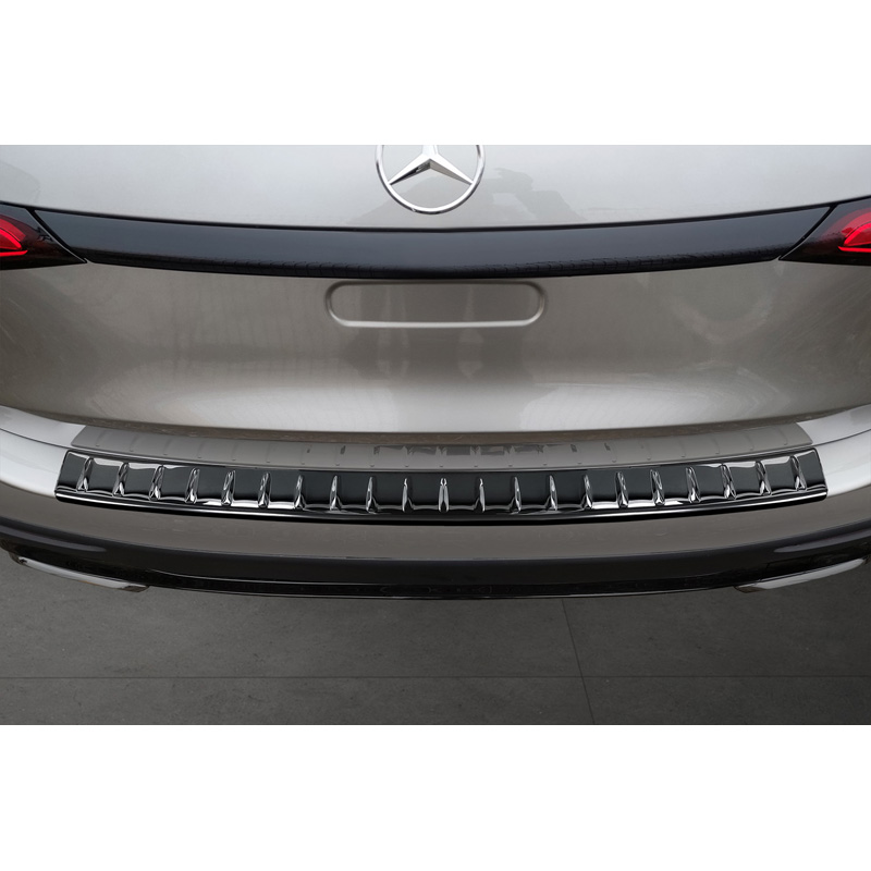 Protection de seuil arrière inox Noir-Chromé sur mesure pour Mercedes GLC II (X254) 2022- 'Ribs'