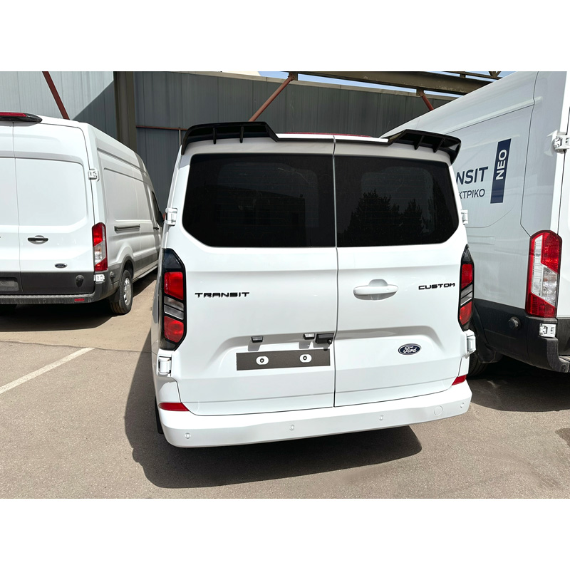 Becquet de toit V.2 sur mesure pour Ford Transit Custom (V710) 2023- & Volkswagen Transporter T7 2024- (avec 2 portes arrières) (PU)