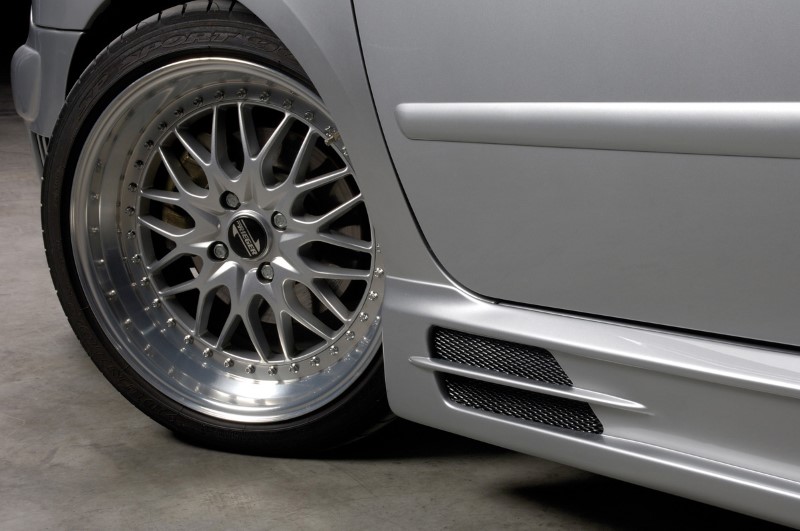 Zijskirts Peugeot 307/cc 3/5 deurs met 2 schacht en 2 uitsnedes