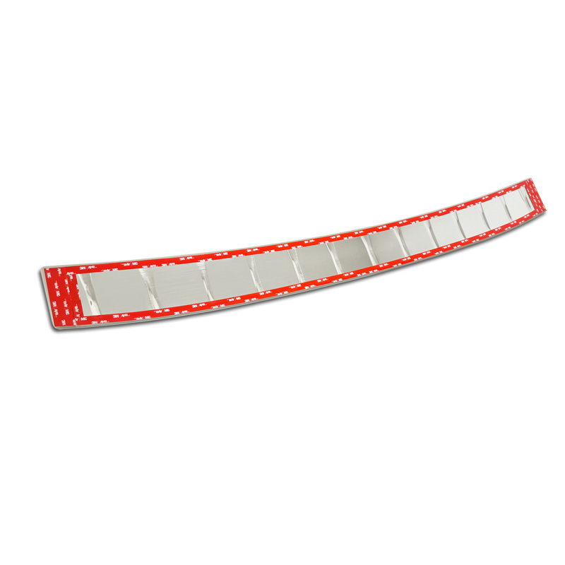Protection de seuil arrière inox sur mesure pour Skoda Superb IV Combi 2023- 'Ribs'