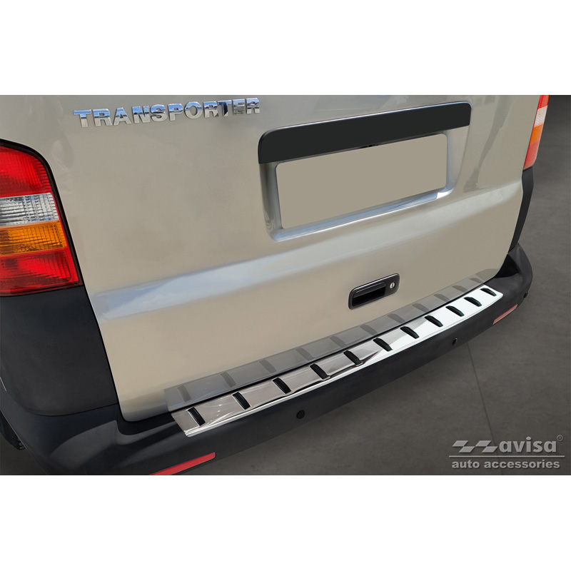 Protection de seuil arrière inox sur mesure pour Volkswagen Transporter T5 2003-2015 incl. Multivan/Caravelle 'STRONG EDITION'