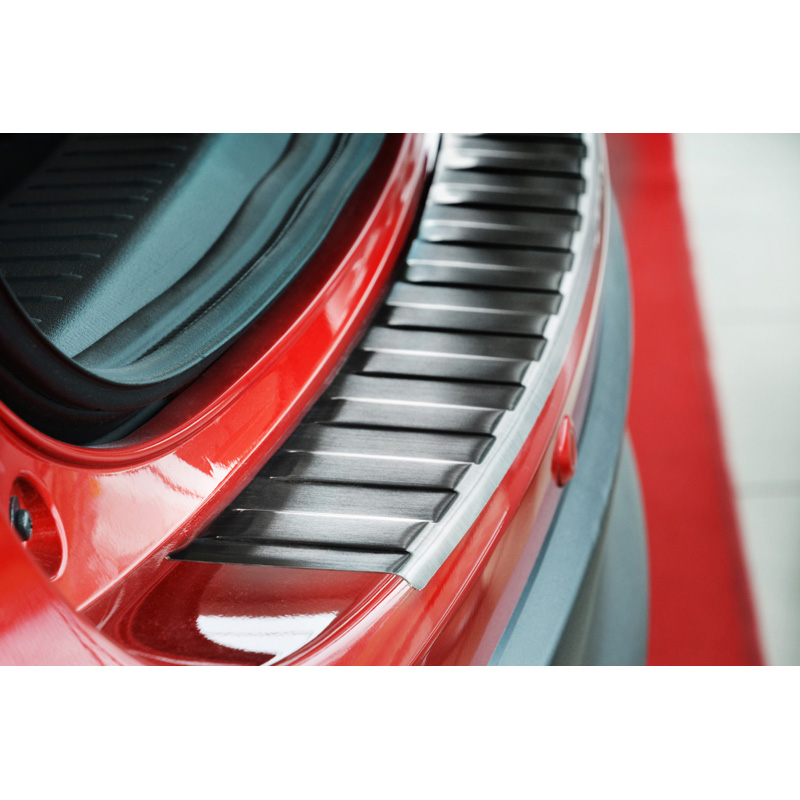 Protection de seuil arrière inox noir sur mesure pour Mazda CX-5 2012-2017 'Ribs'
