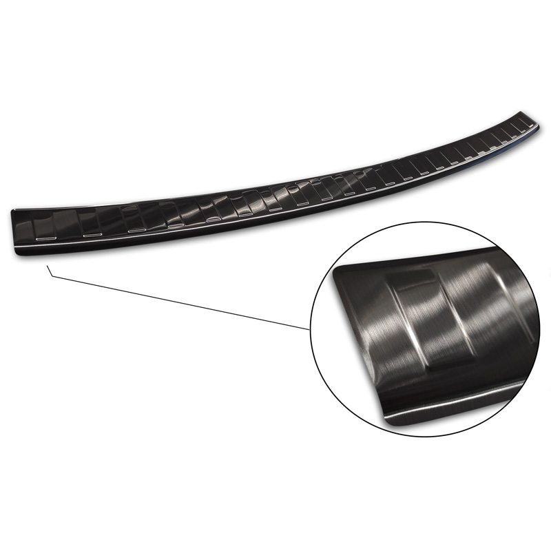 Protection de seuil arrière inox noir sur mesure pour Mitsubishi Outlander II / Citroën C-Crosser / Peugeot 4007 2006-2012 'Ribs'