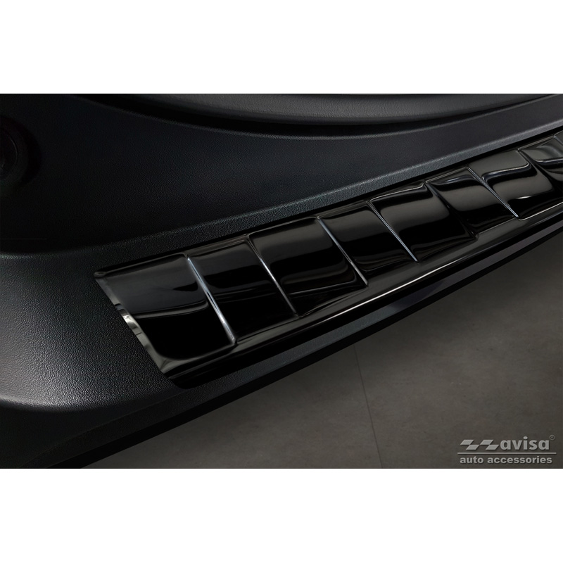 Protection de seuil arrière inox Noir-Chromé sur mesure pour Toyota RAV4 V 2018- & Suzuki Across 2020- 'Ribs'