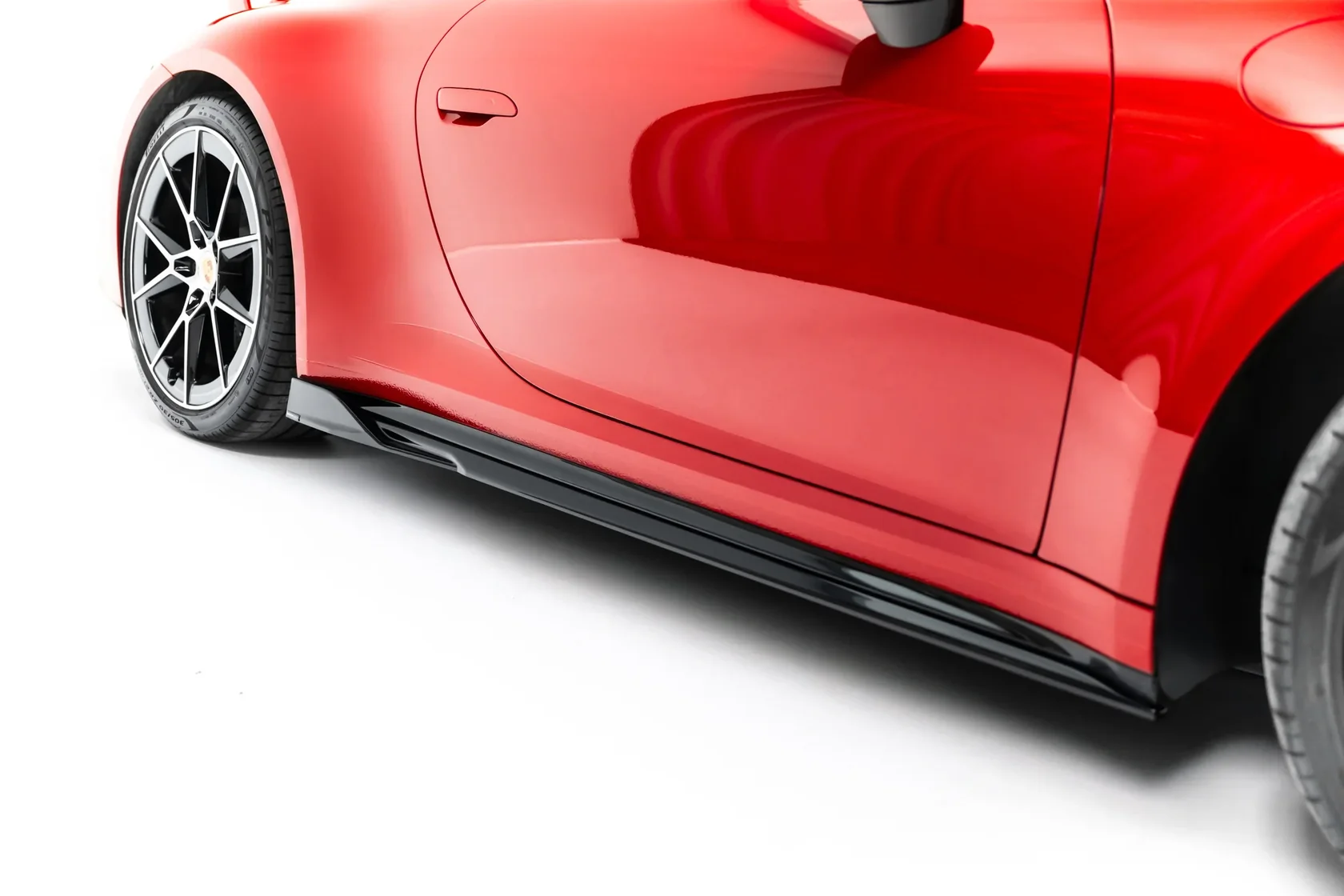 Bodykit passend voor Porsche 911 Carrera Aero 992 Facelift Glans Zwart – Maxton Design