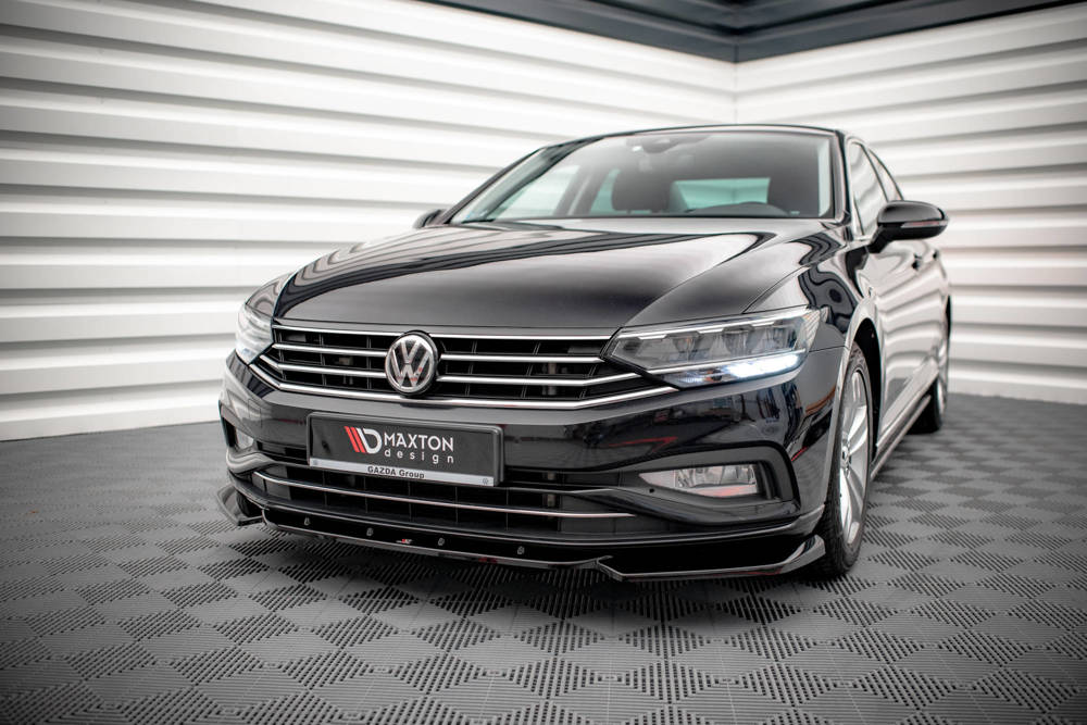 Voorspoiler V.1 VW Passat B8 FL Maxton Glans Zwart