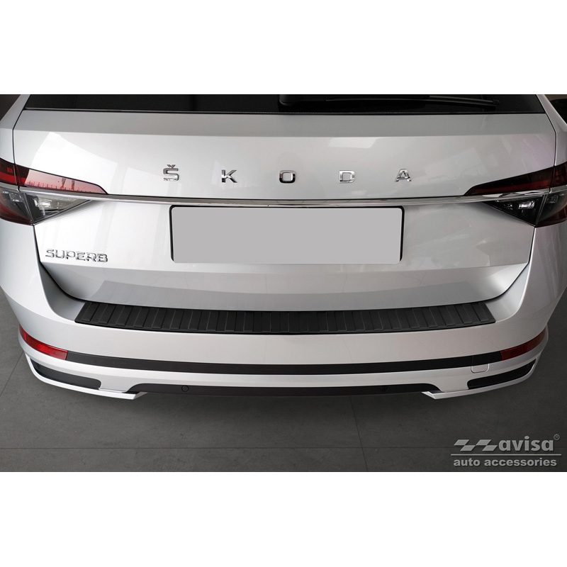 Protection de seuil arrière inox noir mat sur mesure pour Skoda Superb III Combi 2015-2019 & Facelift 2019-2024 incl. Scout 'Ribs'