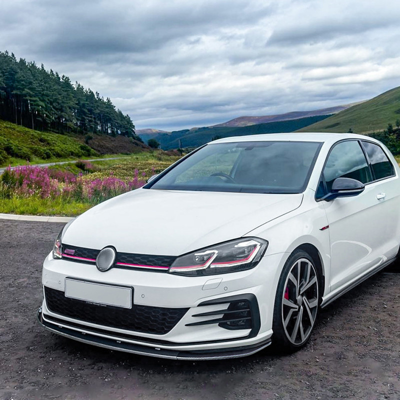 Spoiler avant sur mesure pour Volkswagen Golf VII (7.5) GTi/GTD/R/R-Line 2017-2019 (ABS Noir luisant)