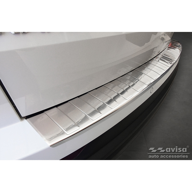 Protection de seuil arrière inox sur mesure pour Skoda Karoq Facelift 2022- + Sportline Facelift 2022- 'Ribs'