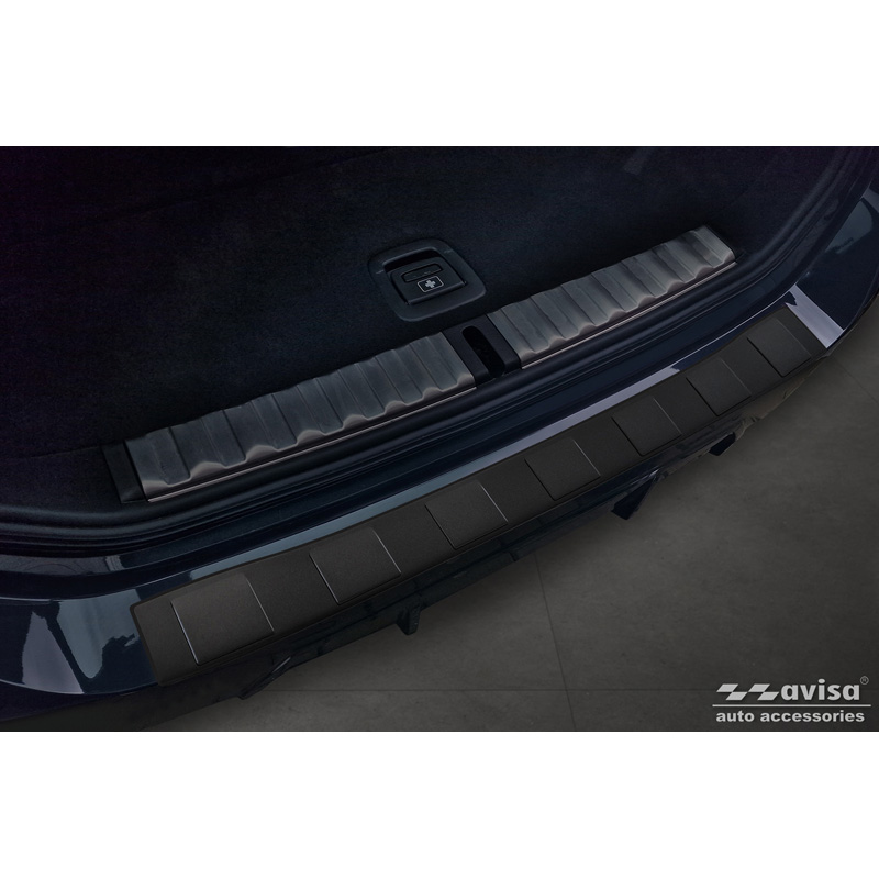 Protection de seuil arrière inox noir mat sur mesure pour BMW Série 3 Touring (G21) Facelift 2022- avec Pacquet-M 'Ribs'