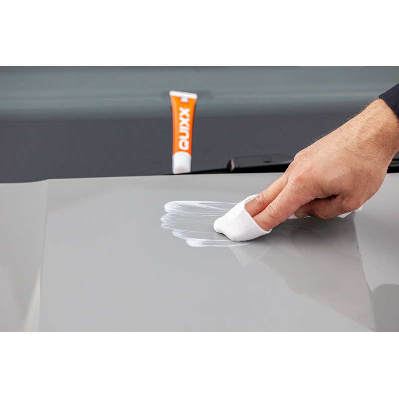 Quixx Scratch Remover / Efface-rayures (25g de polish/25g de finition/2 lingettes/4 de papier de verre)