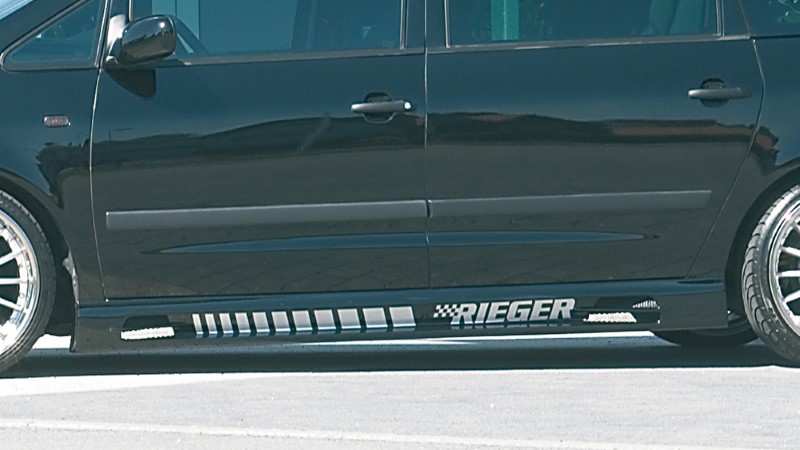 Zijskirts Seat Alhambra met 2 schacht en 2 uitsnedes Rieger